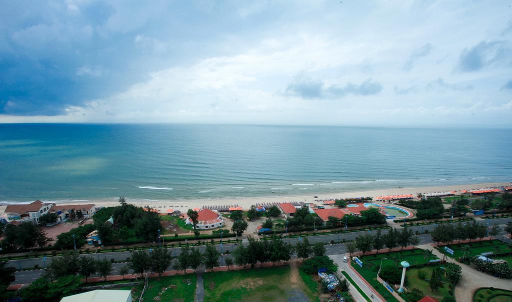 Blue Sea Hotel Вунг Тау Екстериор снимка
